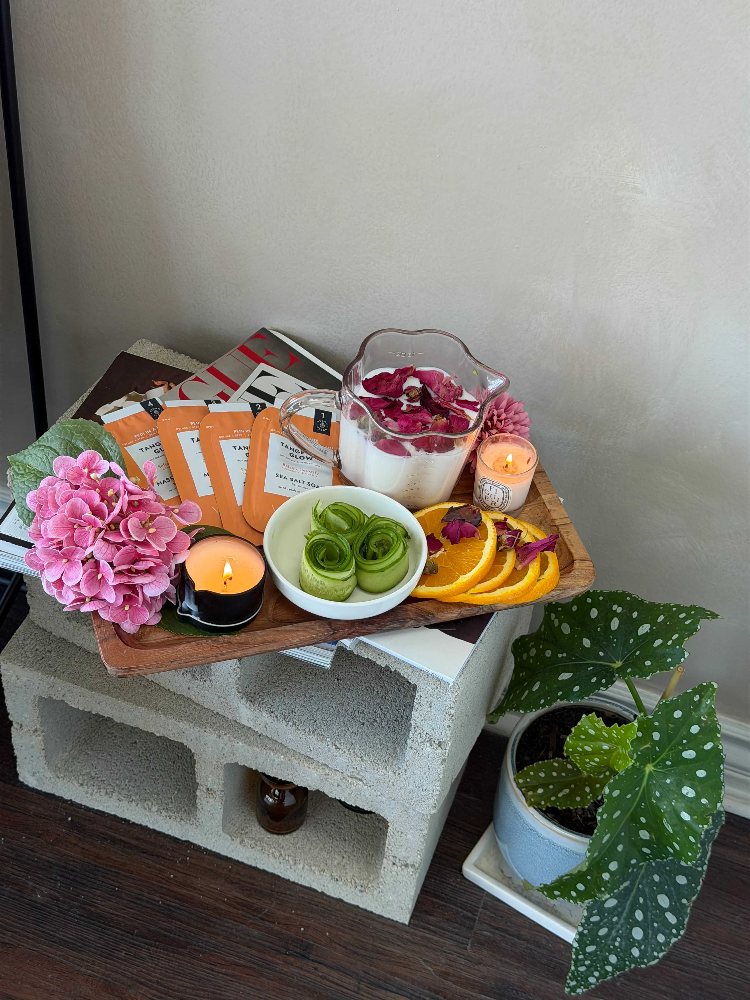 Pedicure spa display